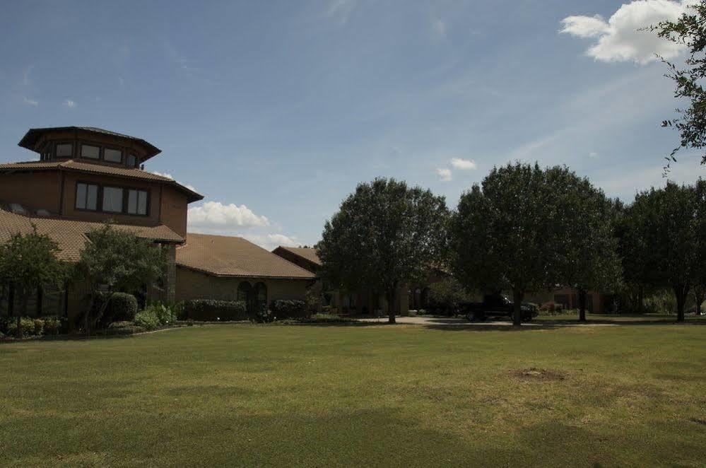 Beaumont Ranch Hotel Grandview Exterior photo